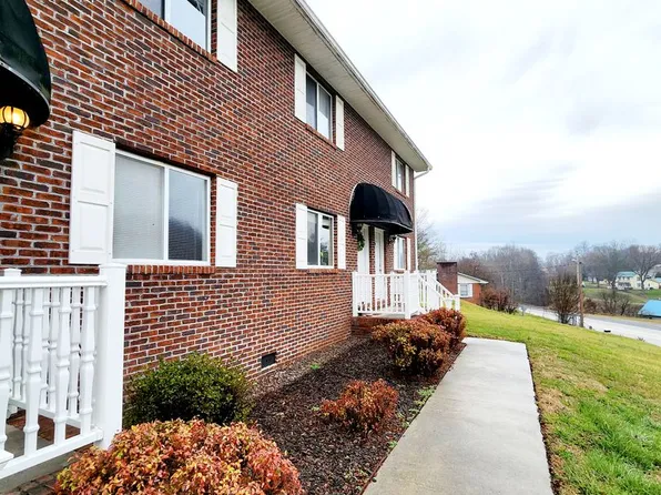 Milligan Apartments LLC, 1619 Milligan Hwy #7, Johnson City, TN 37601