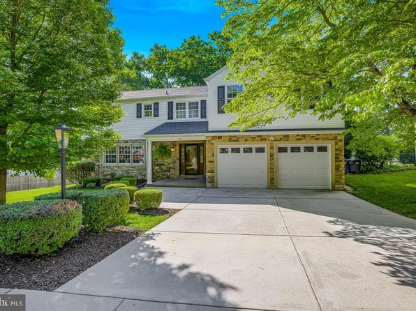 36 N Cliffe Dr, Wilmington, DE 19809