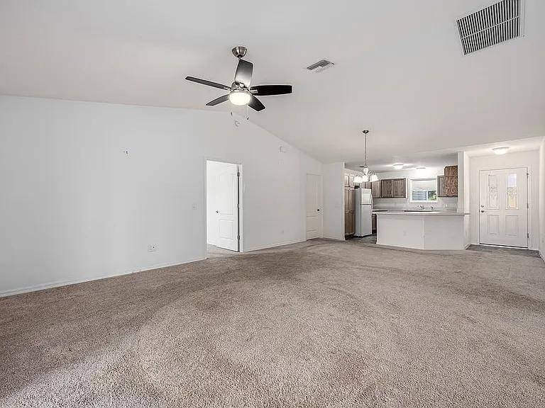 1329 Paradise Dr — Photo 14