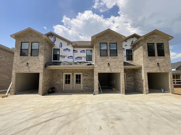 414 England St, Lonoke, AR 72086