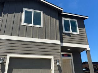 3670 S Roosevelt Pl, Kennewick, WA 99338
