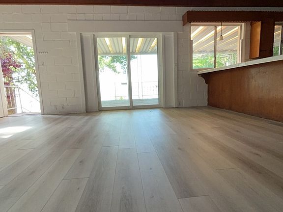 3rd image of 3356 Cypress Ave #3356
