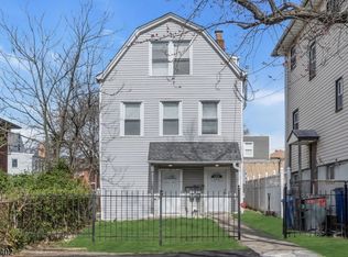 226 19th Ave, Irvington, NJ 07111