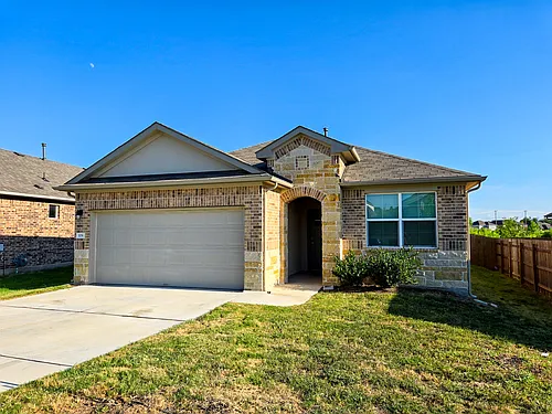 109 Brody Ln Photo 1