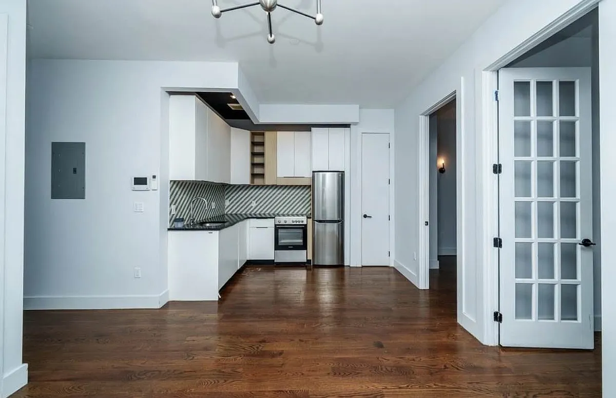 Photo 2 of 7 - 1603 New York Ave #2B - Brooklyn, NY Building Photo - 1603 New York Ave #2B