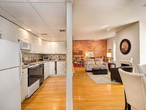 Kitchen & LR/DR