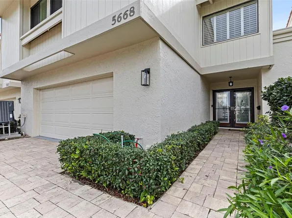 5668 Escondida Blvd S, Saint Petersburg, FL 33715