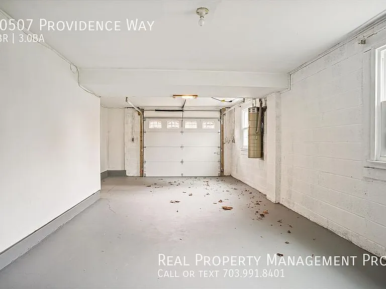10507 Providence Way — Photo 25