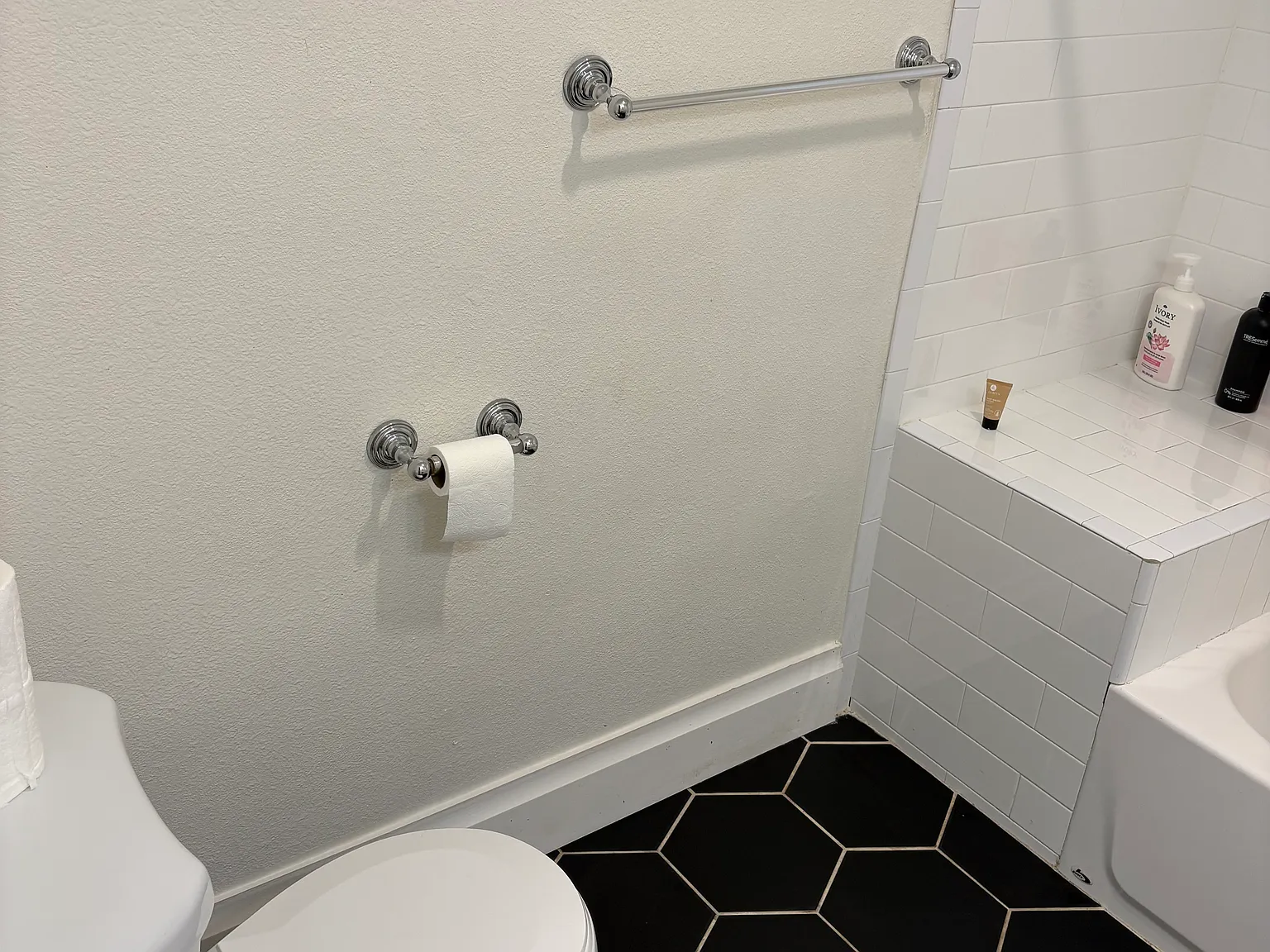 1 bed, 500 sqft, $1,350 — Photo 4
