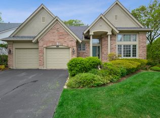 2724 Sunflower Ct, Glenview, IL 60026