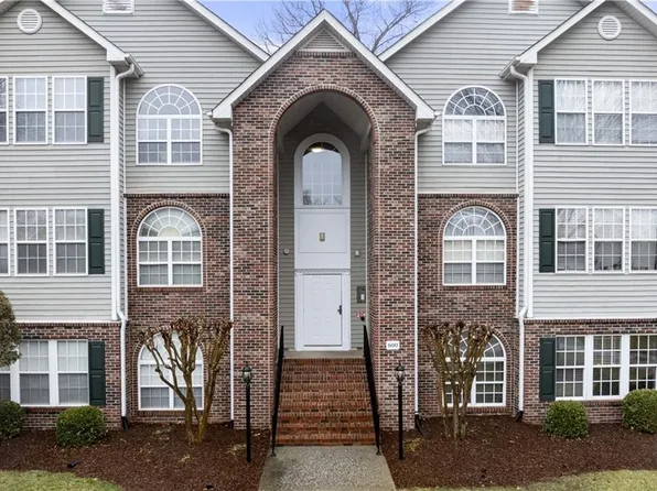612 Timberline Ridge Ln, Winston Salem, NC 27106