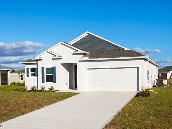 2nd image of 2119 NE Juanita Place Cpe