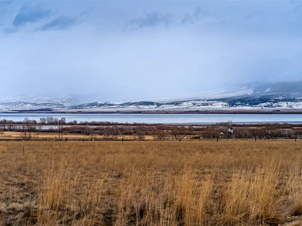 22 S 51 Ranch Dr, Townsend, MT 59644