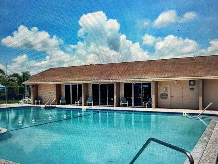 705 Lori Dr #210 — Photo 22