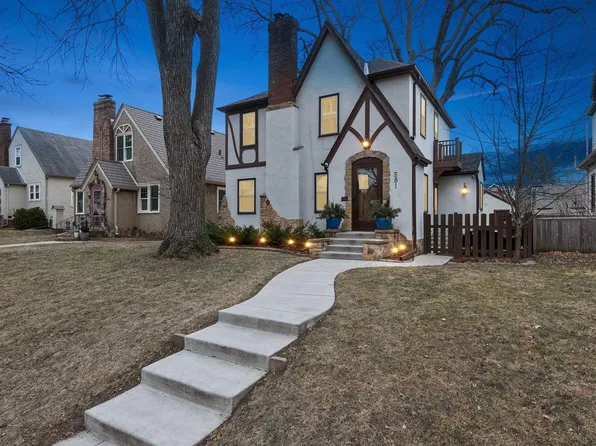 581 Warwick St, Saint Paul, MN 55116