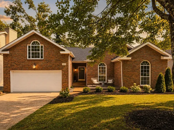 913 S Woodstone Ln, Nashville, TN 37211