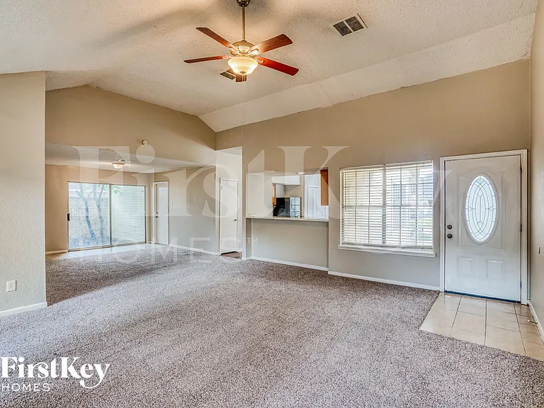 12838 Ashford Meadow Dr — Photo 4