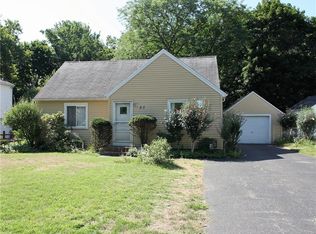 57 Tamarack Dr, Rochester, NY 14622