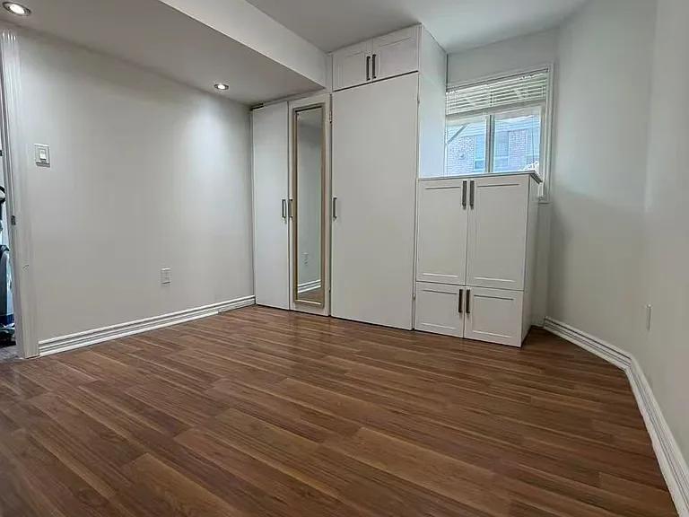 149 Millcliff Cir #LOWER — Photo 7