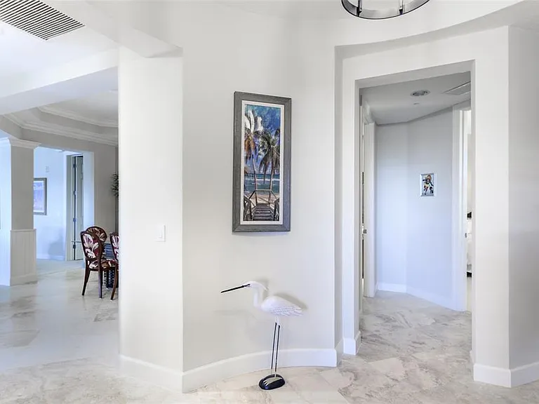 8581 Amberjack Cir #301 — Photo 4