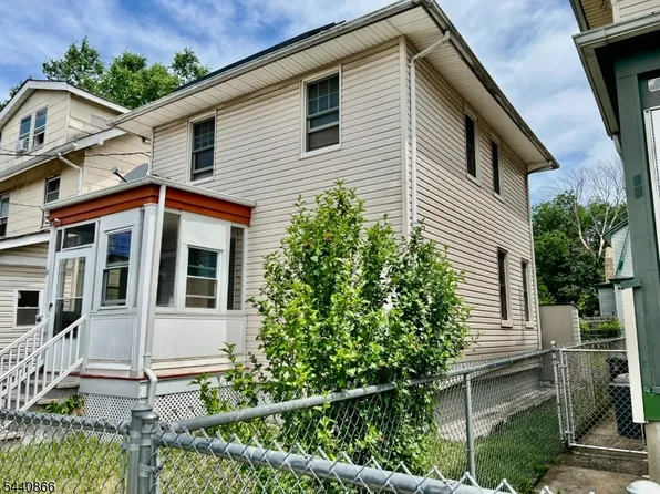 51 Paine Ave, Irvington Twp., NJ 07111