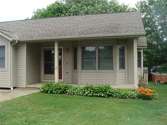 2nd image of 1718 Ansley Way