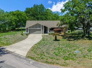 2 Canela Ct, Homosassa, FL 34446