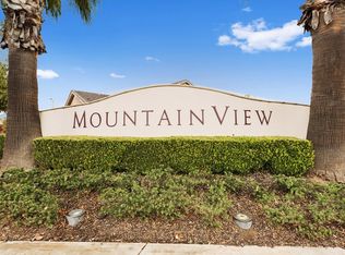 1652 Amber Lily Dr, Beaumont, CA 92223