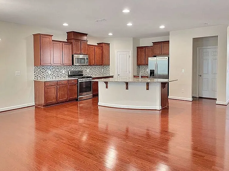 2406 Pecan Ridge Way — Photo 5