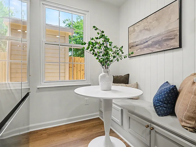 613 Brentwood Point — Photo 15
