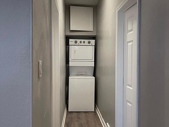 5th image of 4345 Forest Park Ave