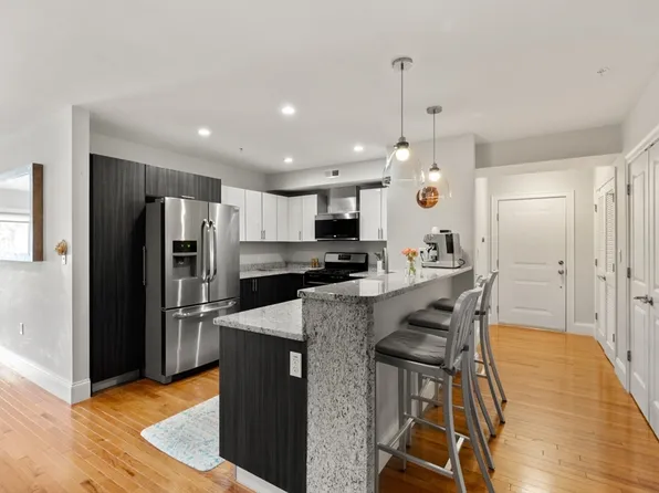 244 Main St APT 5, Medford, MA 02155