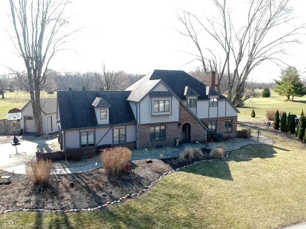 149 Fairway Dr, New Castle, IN 47362