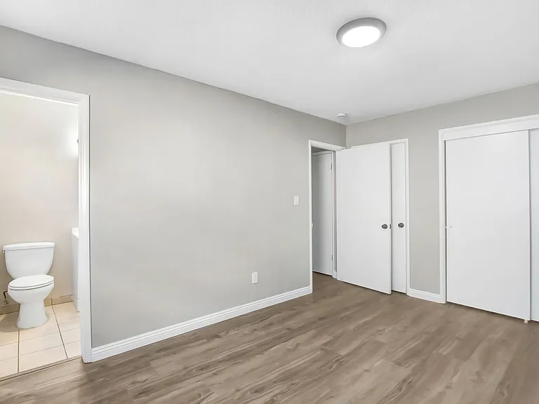 7469 Magnolia Ave. — Photo 22