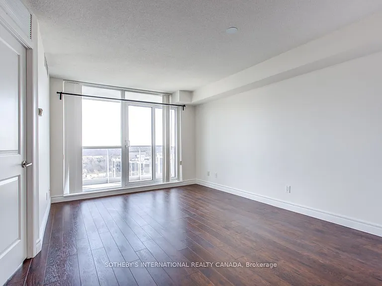 4968 Yonge St #3601 — Photo 4
