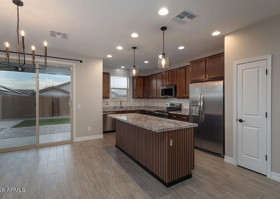 14341 W Smoketree Dr
