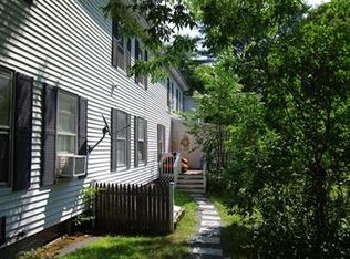 112 Hillcrest Dr #4, New London, NH 03257