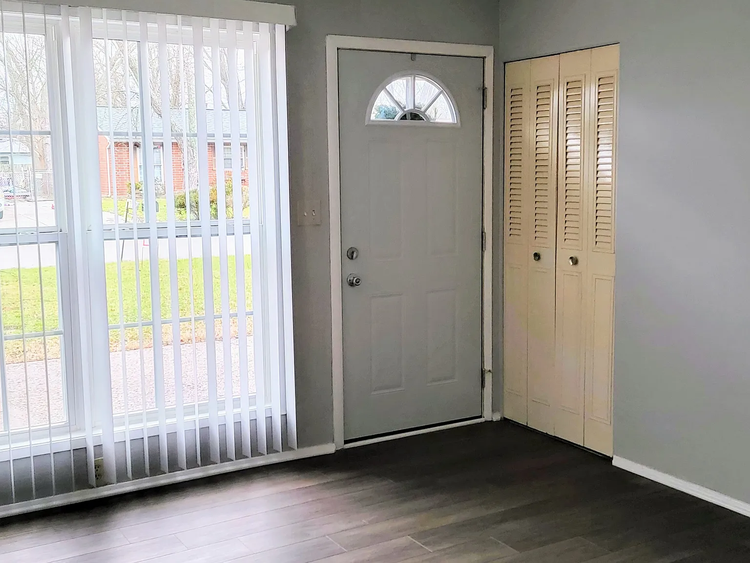 3 bed, 1186 sqft, $1,450 — Photo 4