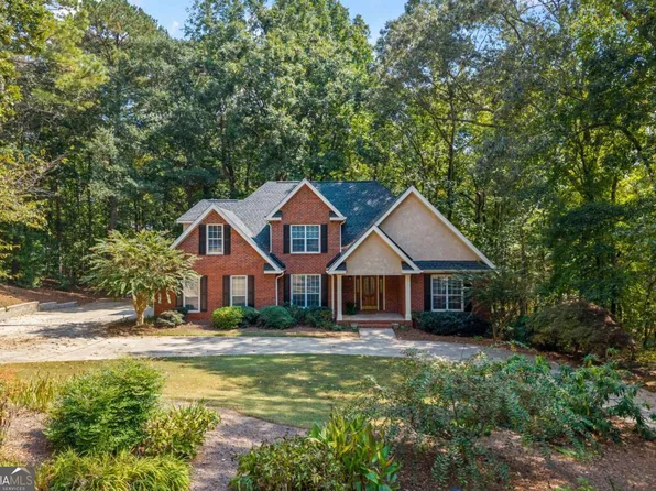 30 Joe Lee Dr, Sharpsburg, GA 30277