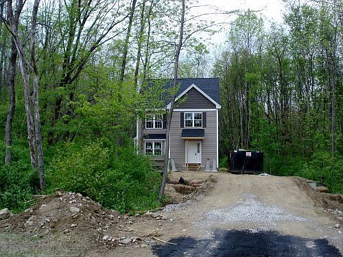 2nd image of 18 Riverdale Ave