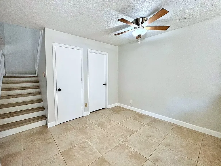 768 NW 99th Cir — Photo 16