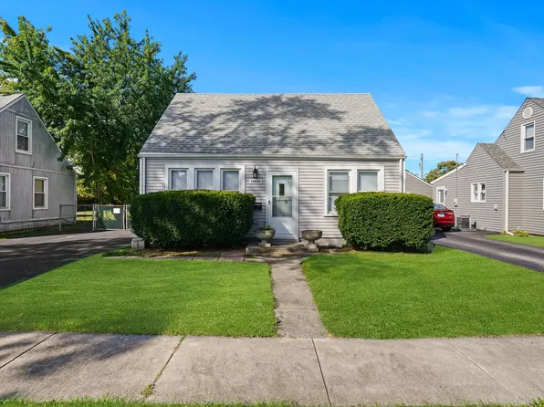 14634 S Whipple St, Posen, IL 60469
