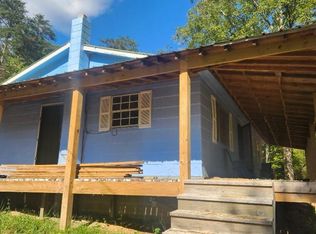 47 Blue Berry Dr, Pikeville, TN 37367