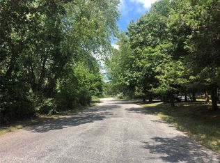 15 Terry Dr, Shelter Island, NY 11965