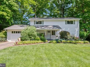 8706 Clydesdale Rd, Springfield, VA 22151