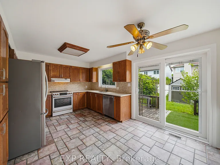 2023 Rolling Brook Dr — Photo 11