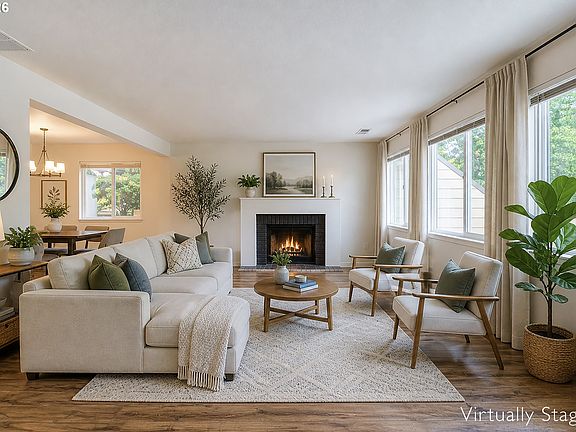 4th image of 1611 NE 113th St APT 121
