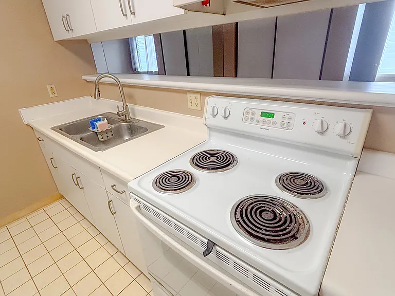46-269 Kahuhipa St #D304 — Photo 3
