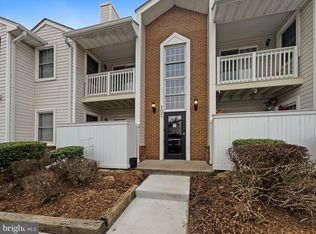 102 Westwick Ct UNIT 2, Sterling, VA 20165