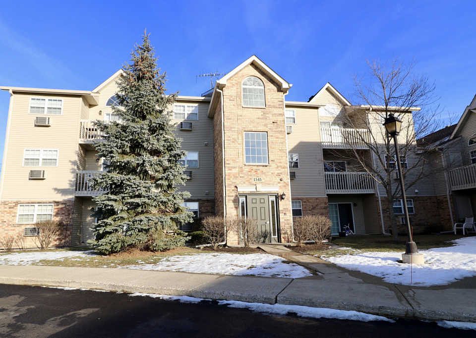 1st image of 1545 W Crystal Rock Ct Unit 2D